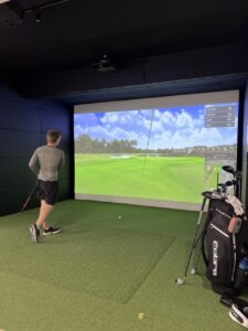 odense-simgolf-simulator-driving